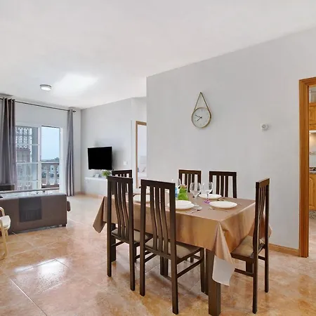 3 Bedroom Near Sta Cruz Casa de Férias *