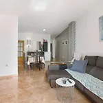 3 Bedroom Near Sta Cruz * Santa Cruz de Tenerife