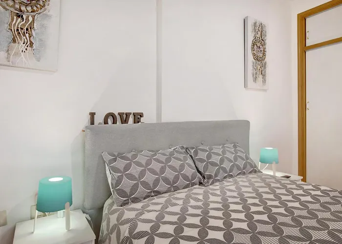 Holiday home 3 Bedroom Near Sta Cruz